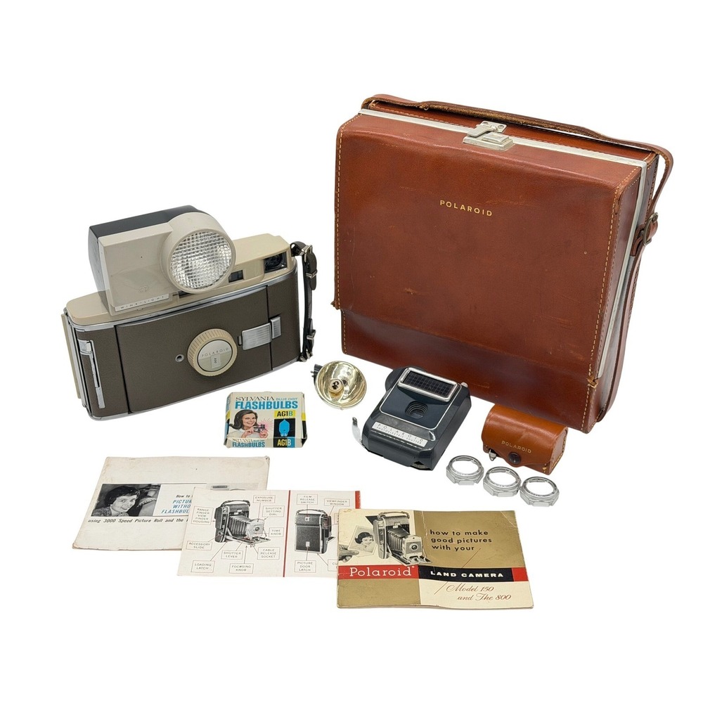Vintage Polaroid Folding Land‎ Camera The 800 Untested w/ Case & Accessories